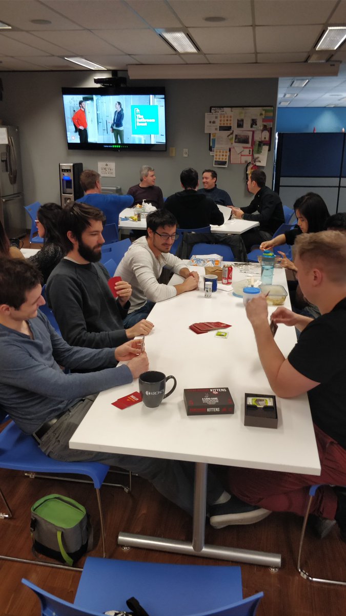 hinault_romain's tweet photo. Playing cards during lunch #Kronos #KronosMontreal #Work4Kronos #Worklifebalance #SoftwareCompany #300KronitesInMontreal https://t.co/L9xTxoQR5R