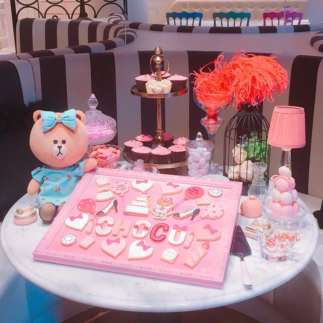 ＼2月23日(金)まで💄／

CHOCOのはじめてのBirthdayパーティー🎂を記念して、CHOCOグッズを10名様にプレゼント🎁
CHOCOのInstagramをフォロー＆プレゼント投稿を「いいね！」で応募完了🎉

詳しくはコチラ🌈lin.ee/24fIPJs/gfbz/s…

#withCHOCO #誕生日 #プレゼント企画