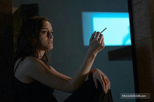 AbbygrayGray's tweet photo. Taylor character smoking is a kink 😘❤️ #taylorschilling #piperchapman #alexvause #lauraprepon #oitnb #vauseman #theblondeone #thehotone #loveisbeauty #loveispain #netflix #wceveryday #beautyfish #orangeisthenewblack #alexandpiper #piperandalex #theti… https://t.co/xJ080jv60z https://t.co/LDidrbZ1ql