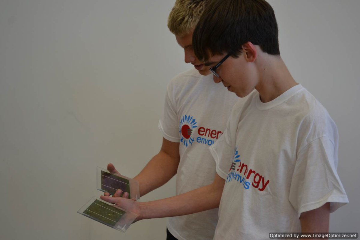 What are YOU doing for #Student #Volunteering #Week? If you're volunteering as part of your <a href="/DofE/">The Duke of Edinburgh’s Award</a>, you can play a direct role in improving lives in your community as well as saving the environment! <a href="/TheNEF/">National Energy Foundation</a> #Approved #Activity #Provider