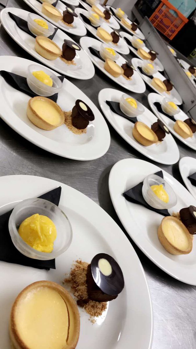 HIX Academy (@hixacademy) on Twitter photo What a great evening last night with chefs from the <a href="/ShalimsBalti/">ShalimsBaltiHouse</a> Thank you from all the students. What a great evening last night with chefs from the <a href="/ShalimsBalti/">ShalimsBaltiHouse</a> Thank you from all the students.