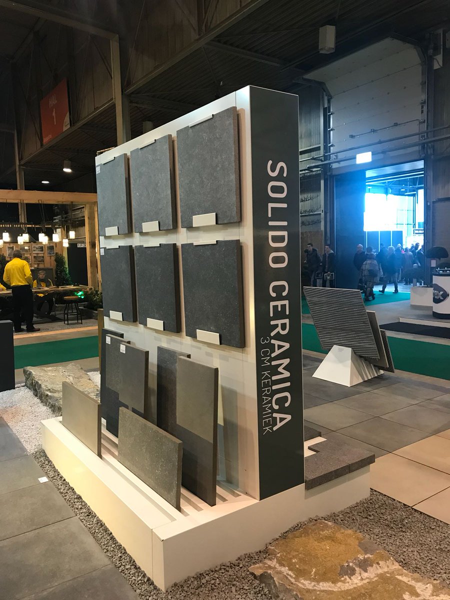 stone_base tweet picture