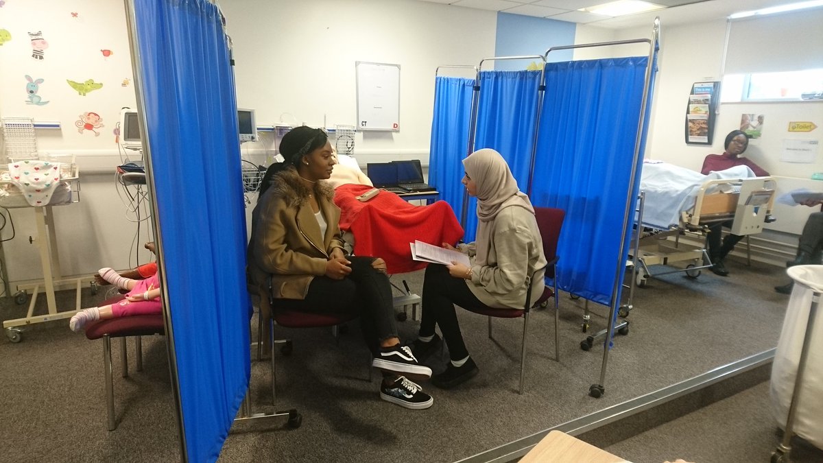 Great to see social work students using SPACE today for hospital visit role-play! 🚀 💫  #communicationskills #socialworkstudents