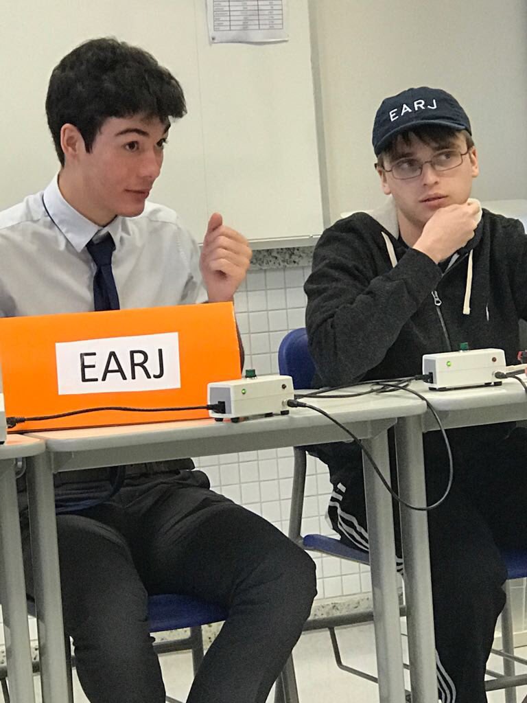 EARJOfficial's tweet photo. #EARJ Knowledge Bowl Team is off to a promising start with an early win against PACA @ChapelSchoolSP! Stay tuned! #EARJLearns #KB2018 #pantherpride https://t.co/KFWym9vSxf