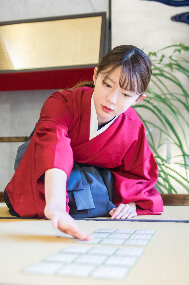 ルラ ちはやふる モデル りおな ちはやふる 近江神宮 袴 袴ポートレート かるた 百人一首 画像の転載 二次使用は禁止です