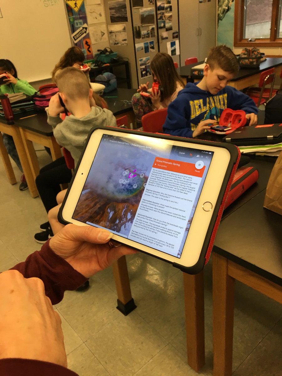 Checking out the National Parks with 6th grade and #googleexpeditions #DLDay <a href="/SASD_IV/">Indian Valley MS</a> <a href="/NatlParkService/">National Park Service</a>