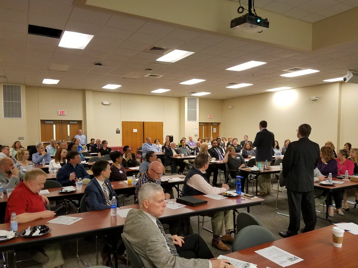 A ton of collaboration here at @JCC_NC talking about meeting the workforce needs of business and industries.  #GrowWithJoCo #JoCoWorks2018 <a href="/JCPS_NC/">Johnston County Public Schools</a> @SmithfieldSelma <a href="/CCOC_ClaytonNC/">Clayton Chamber of Commerce</a> @Town_of_Benson <a href="/GCCCNC/">GCCC</a>