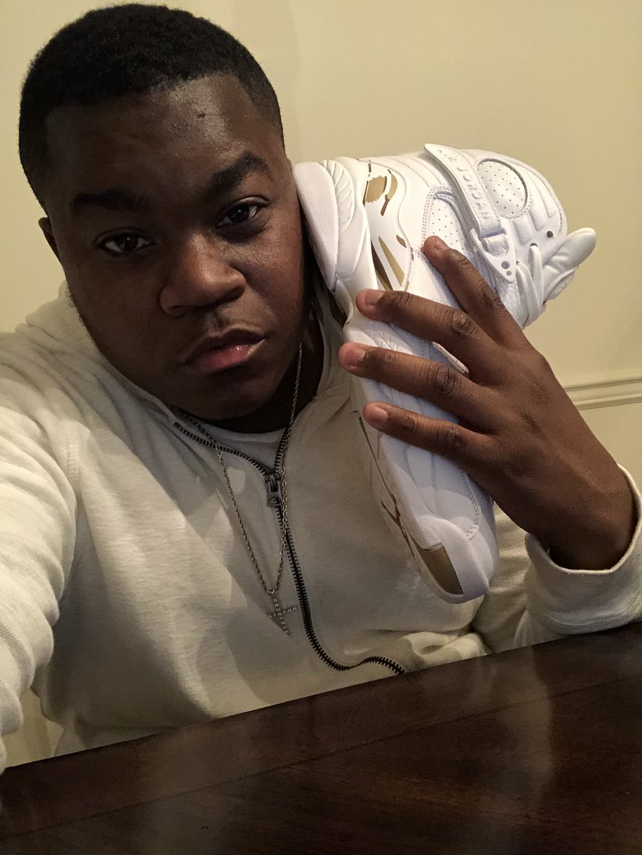 SneakerHeadSkee's tweet image. Ovo tings🔥🔥🔥🔥 God’s plan😎 #BigDigits #AWDIN