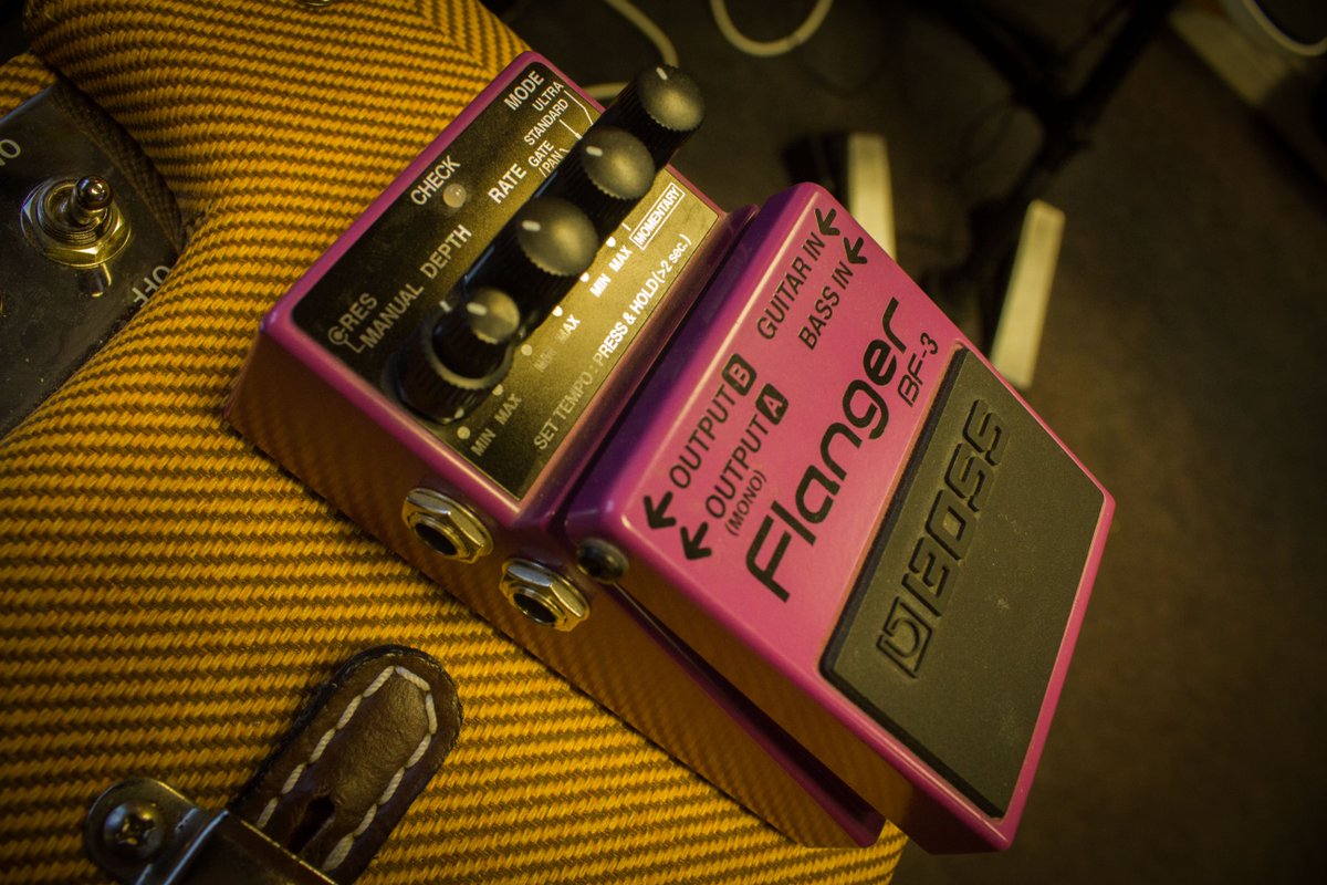 People are Flange, when you're a Flanger... You can't beat the audio quality of a dedicated pedal. 

#flanger # effects #guitarstore #musicstore #naas #kildare #supportlocal #shoplocal #localmusic
