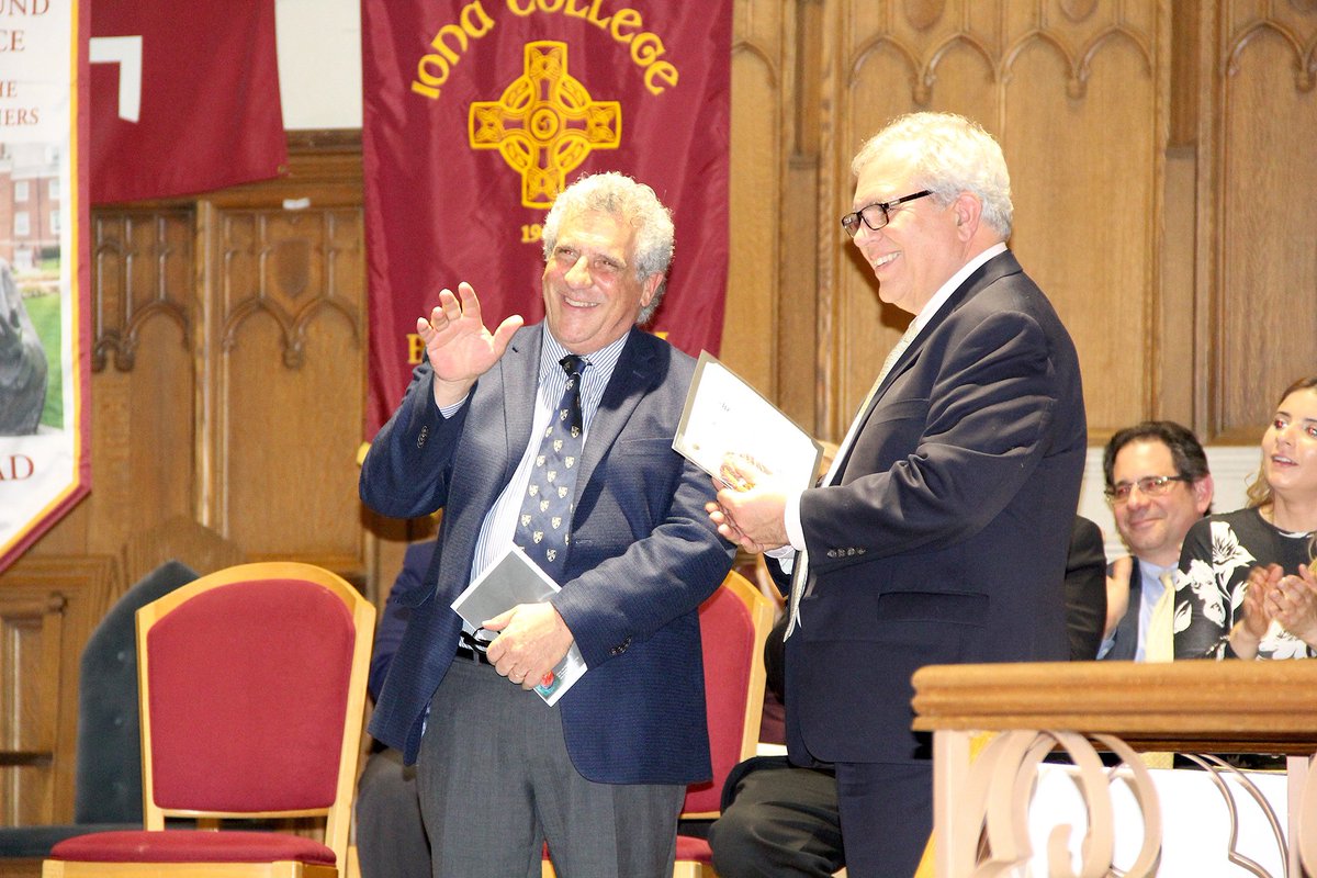 Last night we had the honor of having newly elected Westchester County Exec.@GeorgeLatimer37 as our keynote speaker at the Delta Epsilon Sigma Honor Society induction ceremony. He shared  students lessons learned in his 20 yrs in marketing &amp; politics as former NYS Assemblyman