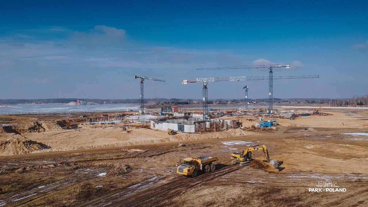 go_suntago's tweet photo. Pozdrawiamy z placu budowy!
Greetings from construction site!

#parkofpoland #suntago #suntagowodnyswiat #suntagowaterworld #jamango #poland #mazovia #zima2018 #wintertime2018 #luty2018 #february2018 https://t.co/nLfnbXoOz6