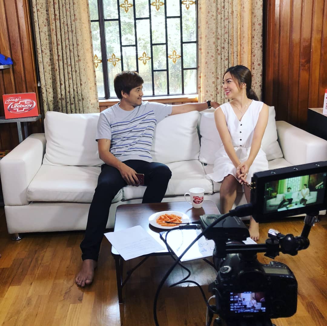 Leo_vocalist's tweet photo. Today shooting wif Nantchitnadizaw #singers #actors #healthfix #program #BECTERO #myanmar #mrtv4 https://t.co/4mnGeQ5ypc