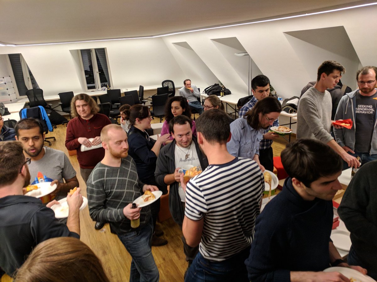 ki_labs_hq's tweet photo. We are super excited to share that our first Tech Meetup hosted in office went better than expected✌️We had python devs and data engineers from various backgrounds. Thanks to @PyData for their support 👏 https://t.co/KfsVEpoiC6