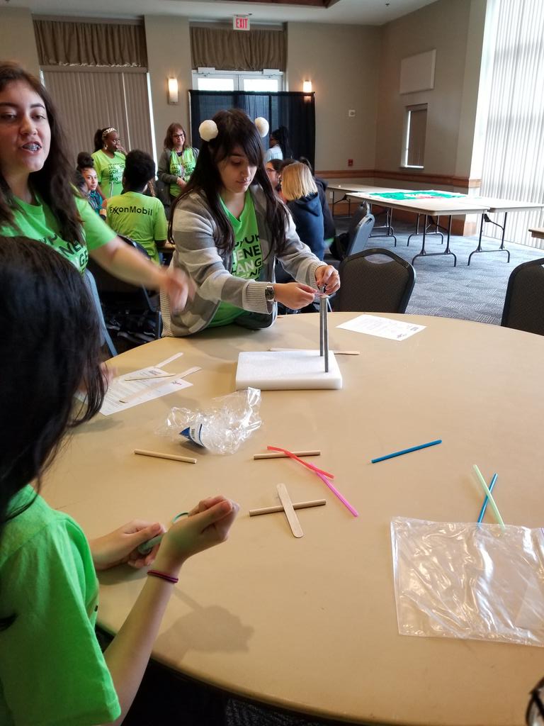 Simone Barnes tweet media