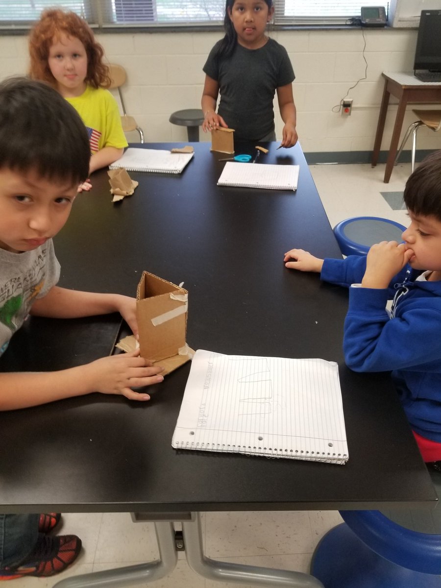 lynn113113's tweet photo. 1st graders engineering planters after learning about plant needs. #STEM https://t.co/OT5ps0D6eY