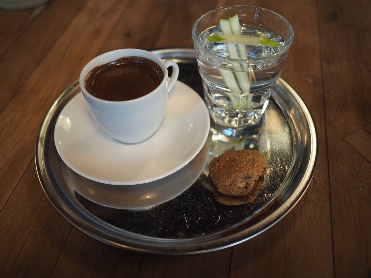 Türk Kahvesi keyfi Mavibahçe’de😉 #thehousecafemavibahçe #mavibahçe #izmir