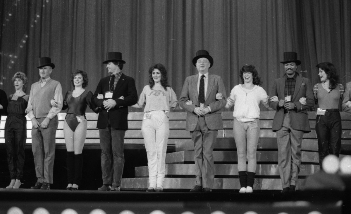 Rockettes rehearsing arm-in-arm with celebrities for "Night of 100 Stars" at <a href="/RadioCity/">Radio City</a> in 1982. #TBT  (📷: Richard Corkery | NY Daily News | Getty Images)