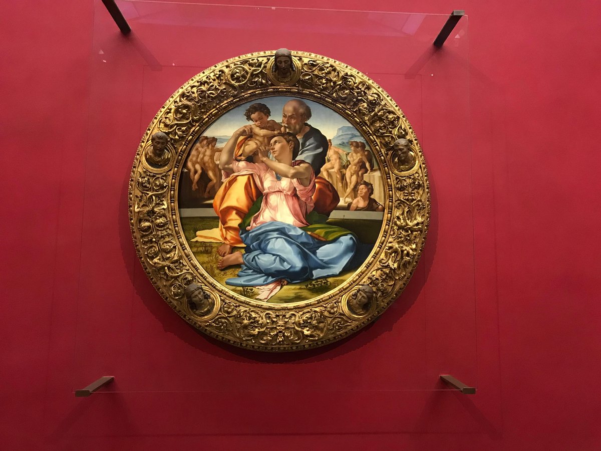 Loriat50plus's tweet photo. The Uffizi Gallery. One of the most important in the world. Here we have a Botticelli, Michelangelo, and da Vinci. It’s simply amazing to see these works of art in person. #pcm485 https://t.co/2mAaZBVdGO