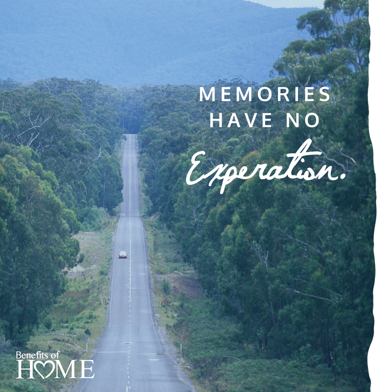 Benefitsofhome_'s tweet image. Reminiscence #Therapy for seniors uses the senses of sight, touch, smell, sound, and taste, to recall the past. It is not only beneficial for the patient, but also for the caregiver.

#memories #homehealthcare #caregiver #care #love #givelove #sharingiscaring