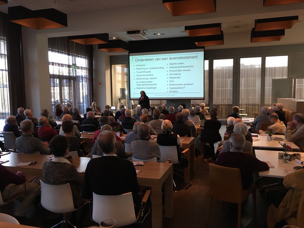 Presentatie #levenstestament  #KBO #vanEwijkEstatePlanning in het auditorium @RaboAlkmaar
