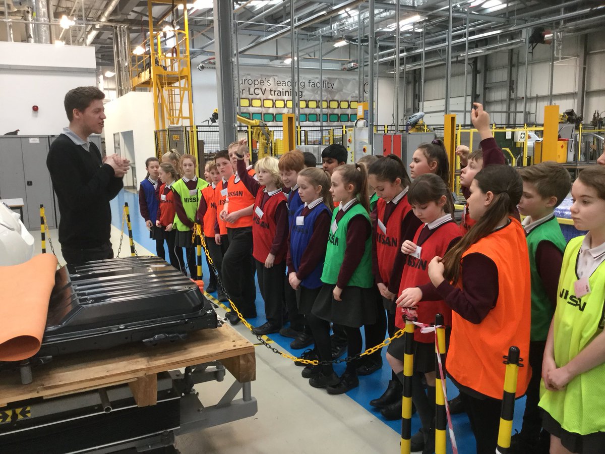 RCS_TechandArt's tweet photo. @RCS_main Thank you to @NissanUK for a fantastic school visit today! @RCS_Year6 https://t.co/wBBcDy8IID