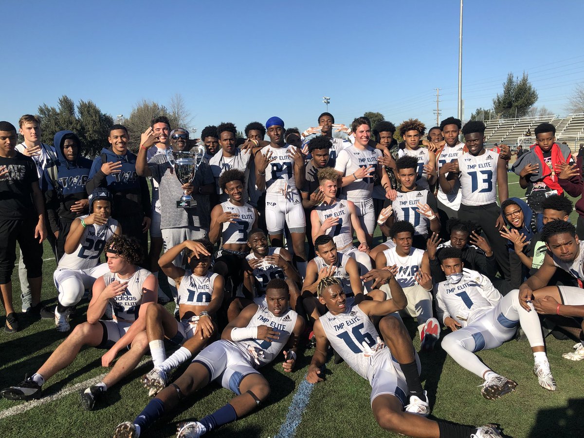 CoachTTMP's tweet photo. #MafiaBack these boys if you want it they will give it to you. Love Y’all &amp; they wit da S%%# https://t.co/EwVsKw3maE