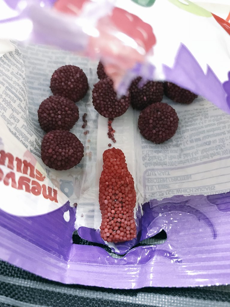 Ortama ayak uydurmaya çalışırken ben: