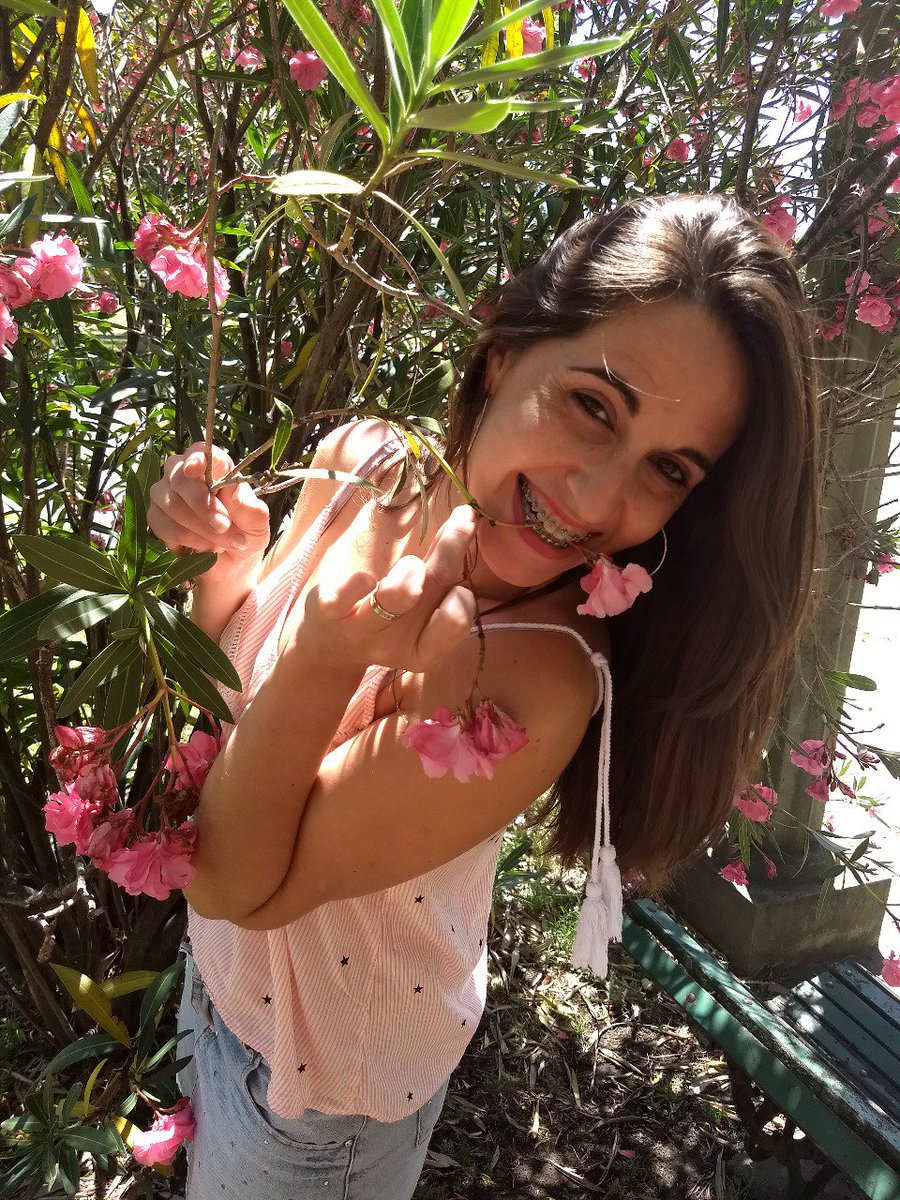 geormuller's tweet photo. Disfrutemos del solcito, a la espera del finde!
#EnAcciónModoVerano (#NuncaNormal😜)
A las 4, por @FMLA90 https://t.co/9Kf2O14FKX