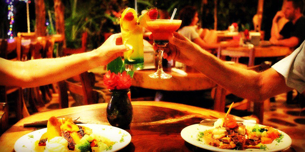 SurfKayaSol's tweet photo. Fresh Fish. Vegetarian Delicacies. Fresh Juices &amp; Fruit Presses. Exotic Tropical Drinks. Fried Plantains. Casada. Lobster. Steak &amp; Chicken. Quinoa Bowls. Salads. Wine &amp; Beer. And so much more... Welcome to KayaSol Restaurant. 
#Breakfast. #Lunch. #Dinner. Every. Day.
 #SurfHotel https://t.co/qDWHrvRlNK