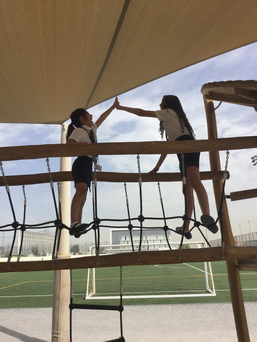 GEMSWEKY6's tweet photo. Friendship is...#friendshipsoup #classcomp #thesechildrenmakemesmile https://t.co/a77WYNx2ew