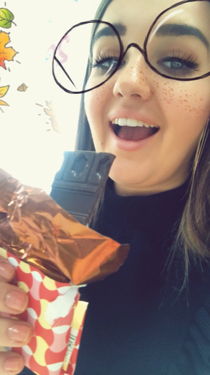 evespooner's tweet photo. Just tucking into our first @doisyanddam bar at @BootsUK HQ... 🍫♥️ omnomnom #superdelicious #vegan https://t.co/RSmXjFyqsY