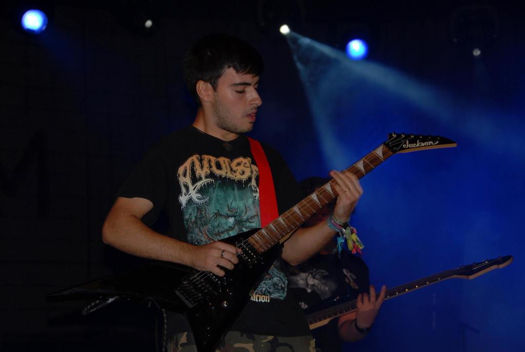 El 22 de febrero de 1997 nació Alex González, guitarrista de Nuclear Antichrist calendariodelmetal.wordpress.com/2018/02/22/el-…