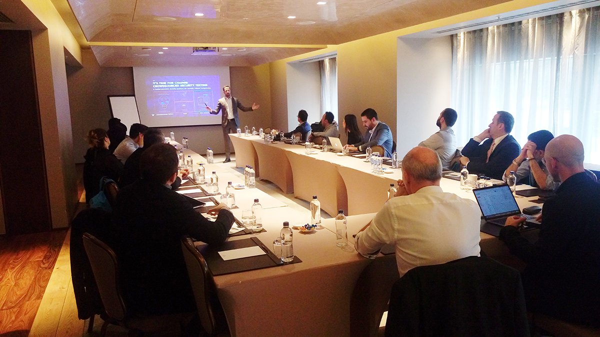 InnoveraBT's tweet image. Innovera tarafından özel bir oturumla düzenlenen, #Synack’in kurucusu ve CEO’su Jay Kaplan ile #ShieldTECH ve #ShieldCL etkinliklerimizi gerçekleştirdik. Katılım gösteren tüm değerli misafirlerimize teşekkür ederiz. #Innovera #SiberGüvenlik #Güvenlik #InnoveraBT