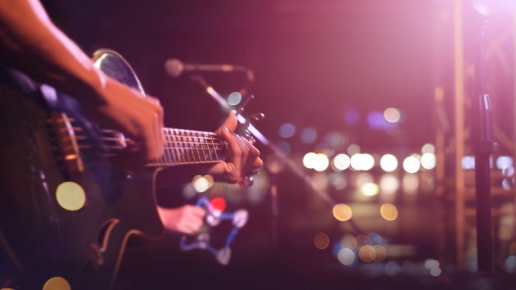 Join <a href="/PaulOnJACK/">Paul Brown</a> &amp; @KussOnJACK at ROCK FOR DIMES, an epic battle of the bands tomorrow night, benefiting @modcanada! ow.ly/cHKu30ixPr2