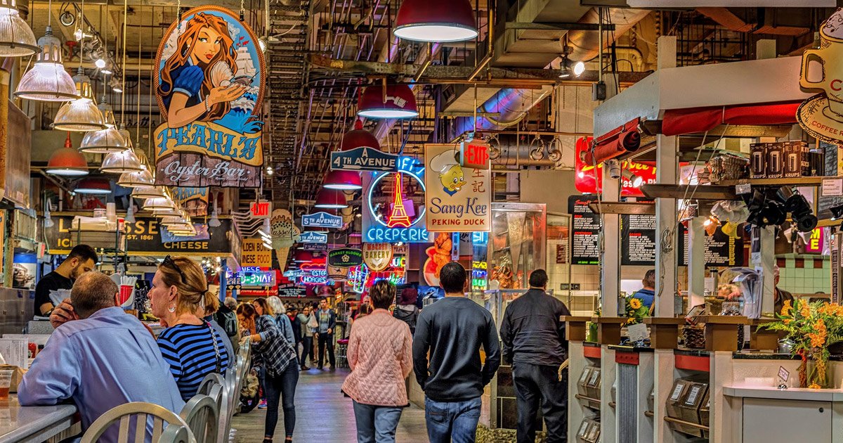 lovegritphilly's tweet photo. HAPPY 125TH ANNIVERSARY Reading Terminal Market!! We ❤️ you so much!!! 

🍩🍦🧀 🍔 🍉🍗 🥙 🥞 🙌 🎉 https://t.co/oRt3Mawv8k