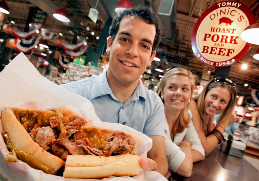 lovegritphilly's tweet photo. HAPPY 125TH ANNIVERSARY Reading Terminal Market!! We ❤️ you so much!!! 

🍩🍦🧀 🍔 🍉🍗 🥙 🥞 🙌 🎉 https://t.co/oRt3Mawv8k