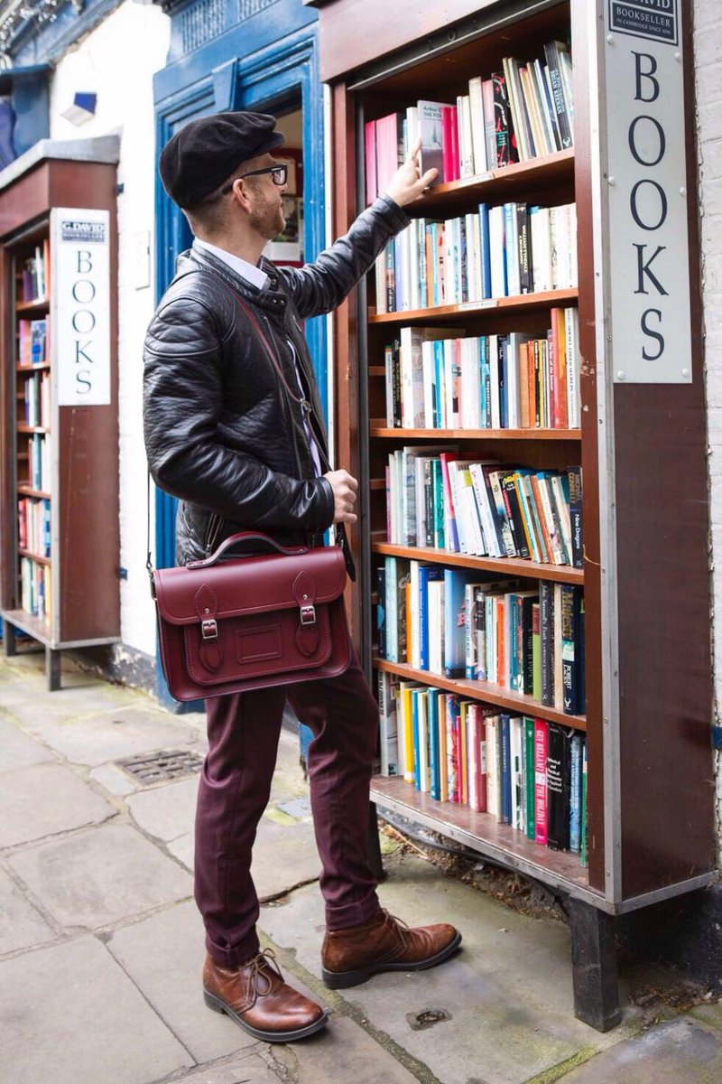 CamSatchelCo's tweet photo. Spending a lazy afternoon browsing the books at The Haunted Bookshop #cscspotted https://t.co/IelyZ3BD1l https://t.co/apW1Z3wy2f