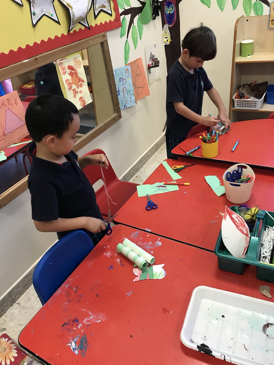 JPS_FS2's tweet photo. We have a nest in our tree so FS2B have been making binoculars to use in their bird watching tent #JPSfs2 https://t.co/guqcNtU5aC