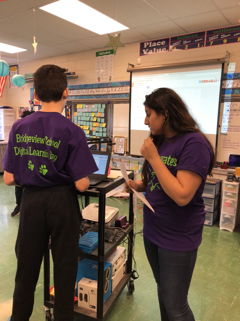 dmckiernan's tweet photo. Google Slides presented by Ms. Zemaitis’s 6th graders to Mrs. Corey’s 5th graders #isdfutureready #d109pride #bvinnovates https://t.co/QRIdGOY1Az