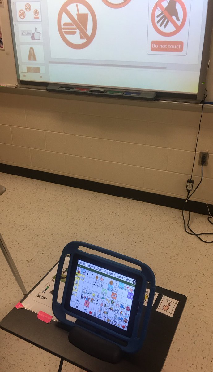 lacyinman09's tweet photo. Room 4104 has lots of communication going on! LAMP Words for Life App on IPads. Words this week “like” and “don’t”. Giving all student’s a voice! #WCSVision #INeLearn #DLDay https://t.co/EkY53QNHAu