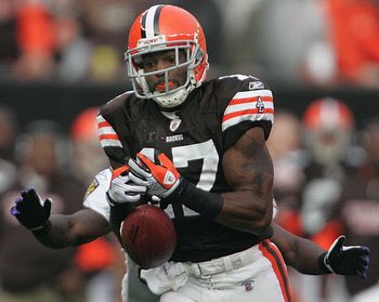 Happy belated birthday to Braylon Edwards.... I guess you could say we dropped the ball on this one 