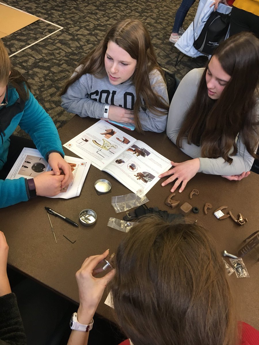 MandyDunphy's tweet photo. The ladies are starting to make their prosthetic arms! #soloncsd #Girlsday2018 https://t.co/KuFOKFDM5C