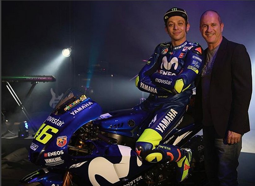 gponedotcom's tweet photo. #albitebaldi #motogp Tebaldi: la VR46 in MotoGP? C'è già, con Valentino: Il braccio destro del Dottore: "penseremo a un team nella classe regina solo quando smetterà di correre. Yamaha vuole Vale nella squadra ufficiale e viceversa" https://t.co/J64ww0hwtg https://t.co/SLC2DYqrRN