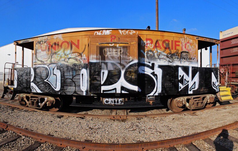 GraffInspector's tweet photo. #RIPSET #RIP
#graffiti #tagging #streetart #throwiethursday #ThrowbackThursday #traingraffiti #freightgraffiti #train #freight
#graffinspector https://t.co/SVh2y85Hbp