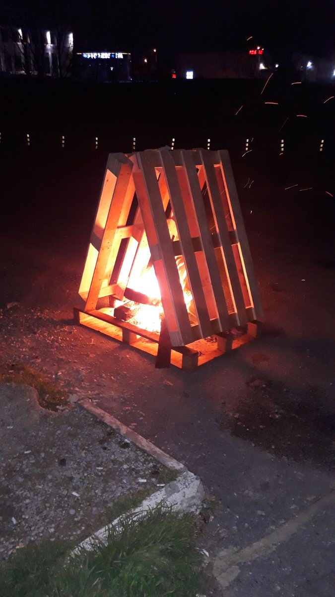 Ateş başında bir gece