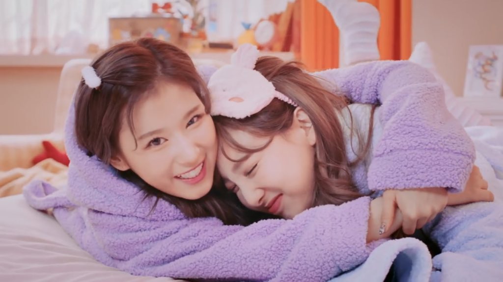 MomoOnce29's tweet photo. とりあえずめっちゃ最高。神曲！
みんなかわいすぎる😂💓
#TWICE 
#BRANDNEWGIRL 
#MV見た人リツイート
#onceでいいねした人全員フォロー 
#onceでRTした人全員フォロー 
#ONCEさんと繋がりたい https://t.co/EeD8V27UBE