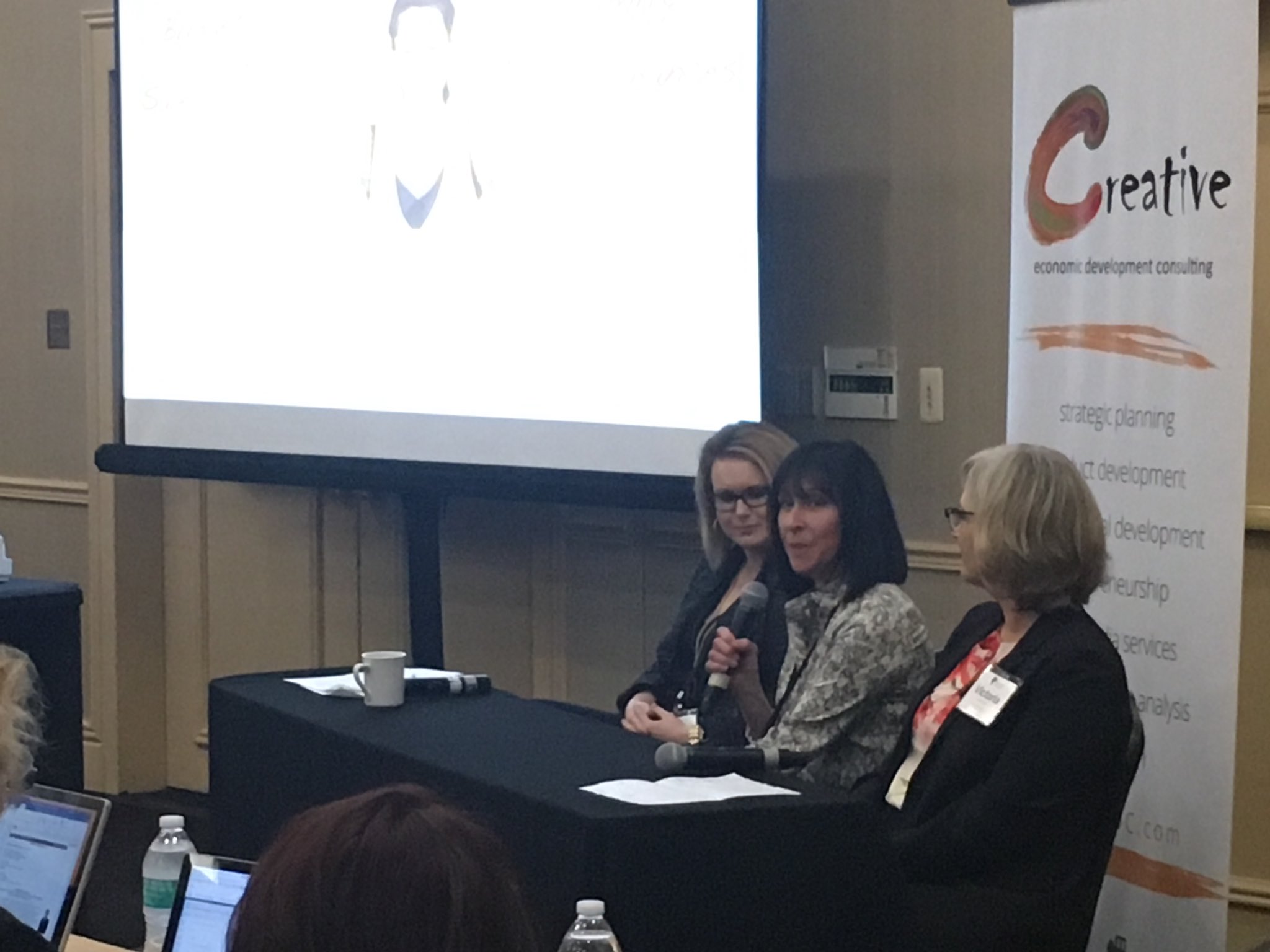 S Me Our Own Erin Farris Speaking On The Work Life Balance Panel At The Women S Economic Dev Conference Cpmorphis Along Side Ashley Cagle Raleighwake Wedn18 T Co 44ddyyglhb Twitter