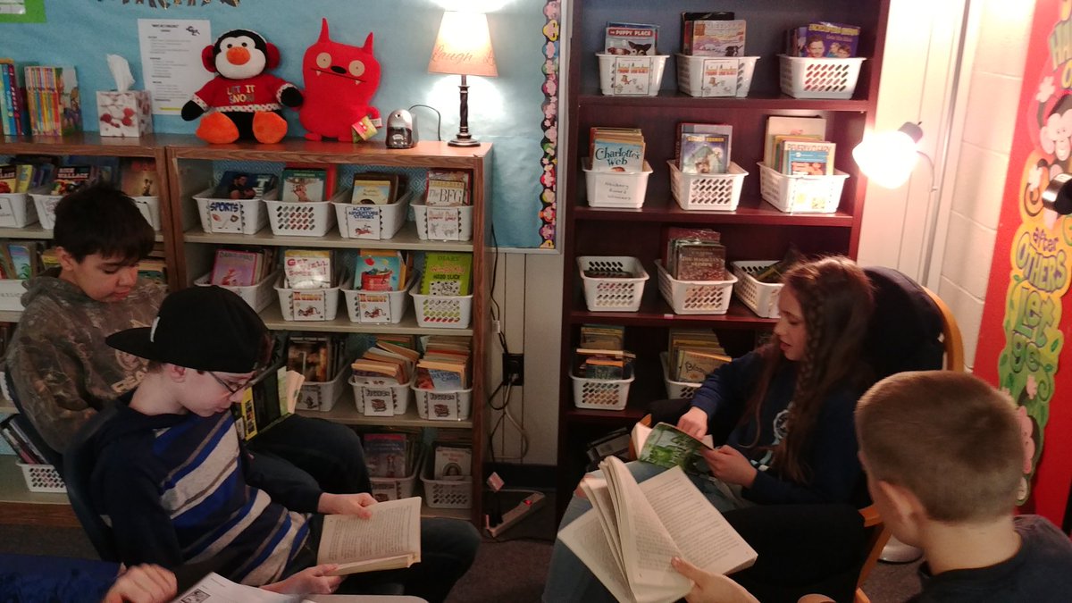 ChristinaSpoer's tweet photo. Book clubs hard at work today #ByramPride https://t.co/YsAZDYpTRW