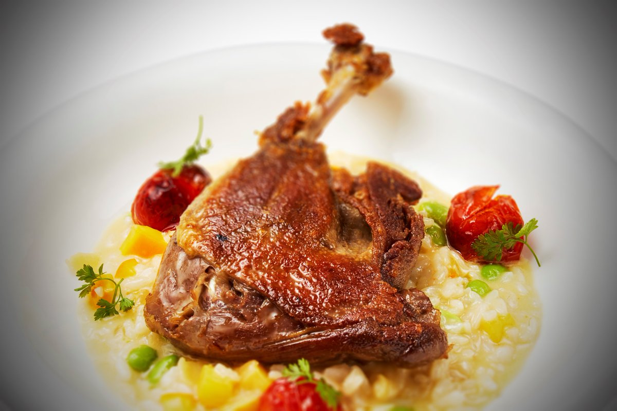 HeSheEat's tweet photo. HeSheEat Confit Duck's Leg Risotto https://t.co/HnE0yuNIvh https://t.co/gHTHjqQF9L