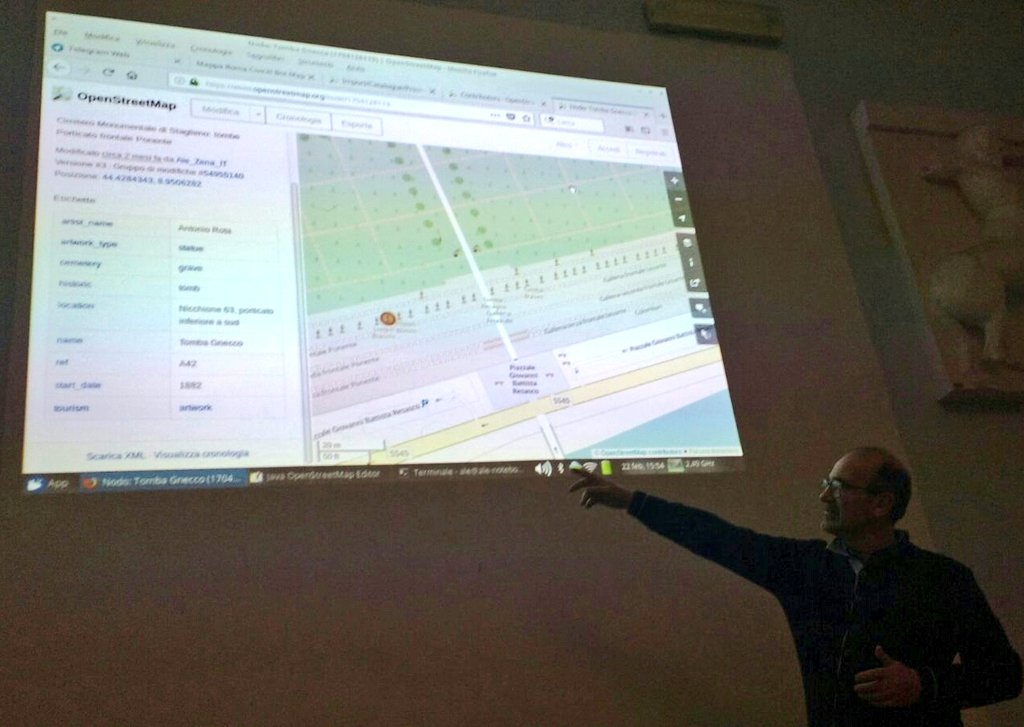 MarcoMinghini's tweet image. Today we closed #foss4git with a great day on #openstreetmap! @Ale_Zena_IT for President ✌ @OpenStreetMapIt